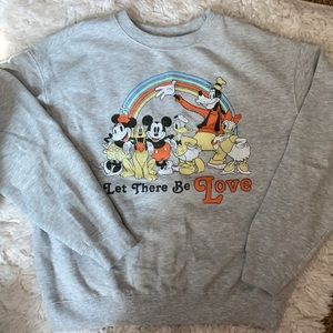 NWOT Disney Mickey & Friends Pullover Sweatshirt